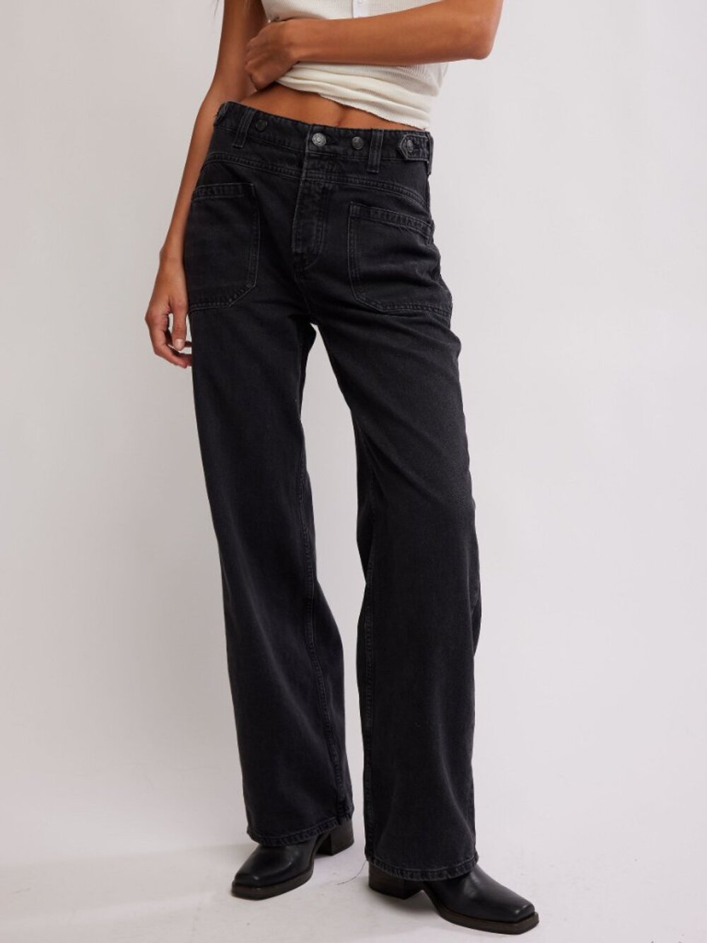 🆕 FREE PEOPLE We The Free Palmer Cuffed Jeans / Outer Space
